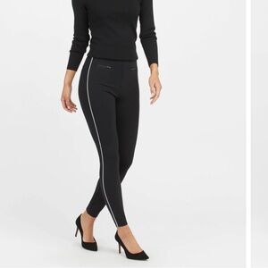Spanx the perfect pants ankle piped skinny